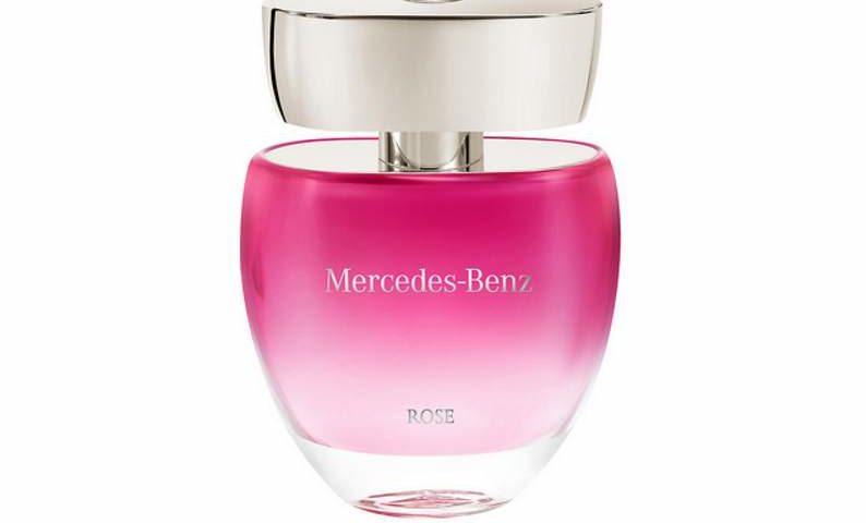 Eau de toilette Mercedes Benz Rose 60ml à moins de 28€