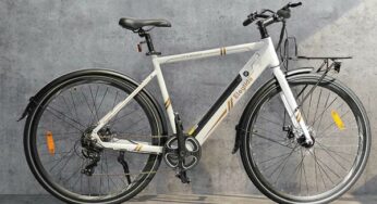 Roulez en ville avec style grâce au vélo électrique Citycrosser ELEGLIDE à moins de 700€ !