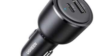 vente flash13,99€ le chargeur USB voiture 63W UGREEN (1 USB-C 45W + 1 USB-A 18W)